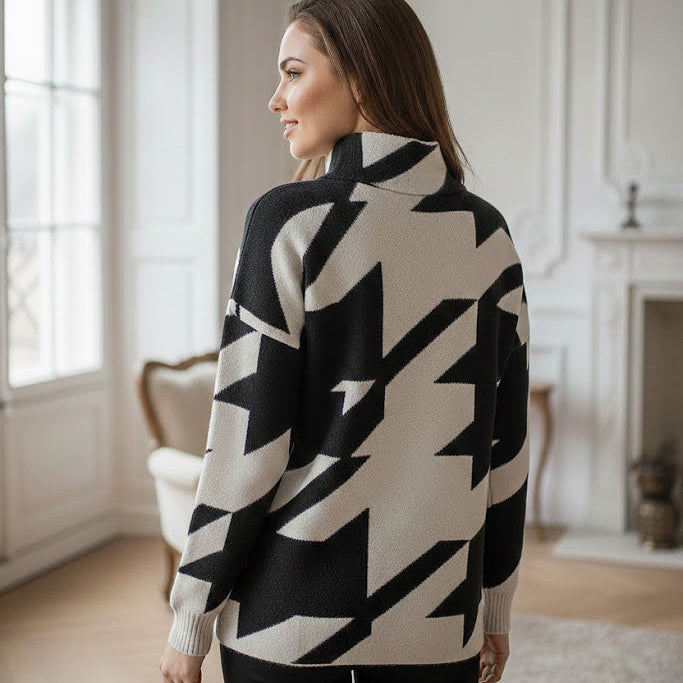 BluIvy HOUNDSTOOTH MOCK NECK LOOSE FIT KNIT SWEATER IN BLACK AND WHITE