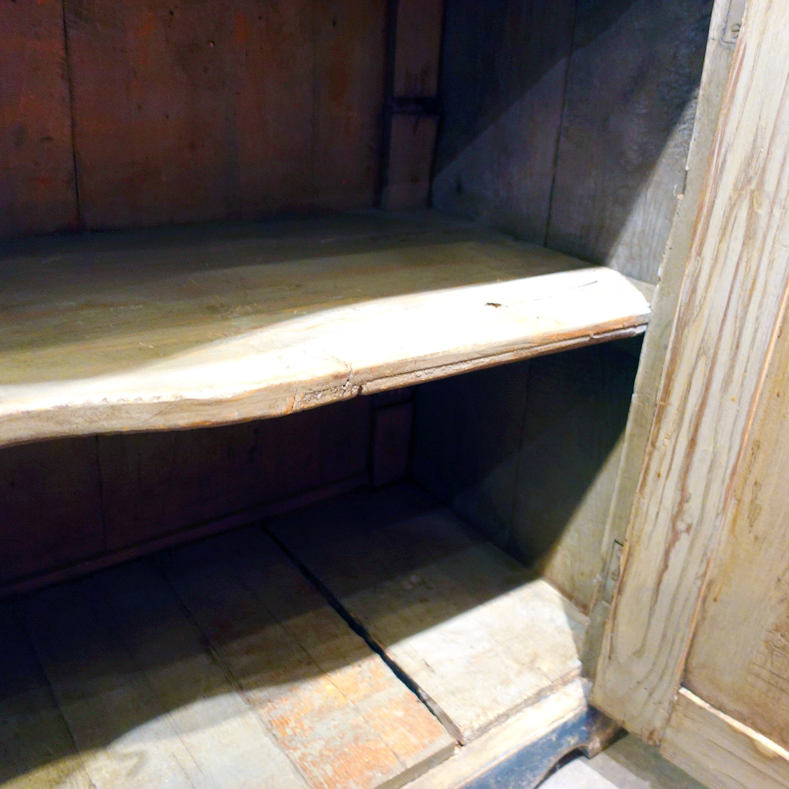 The Color of the Tuscan Twilight: A Pair of Late 18th-Century Cerulean Cupboards