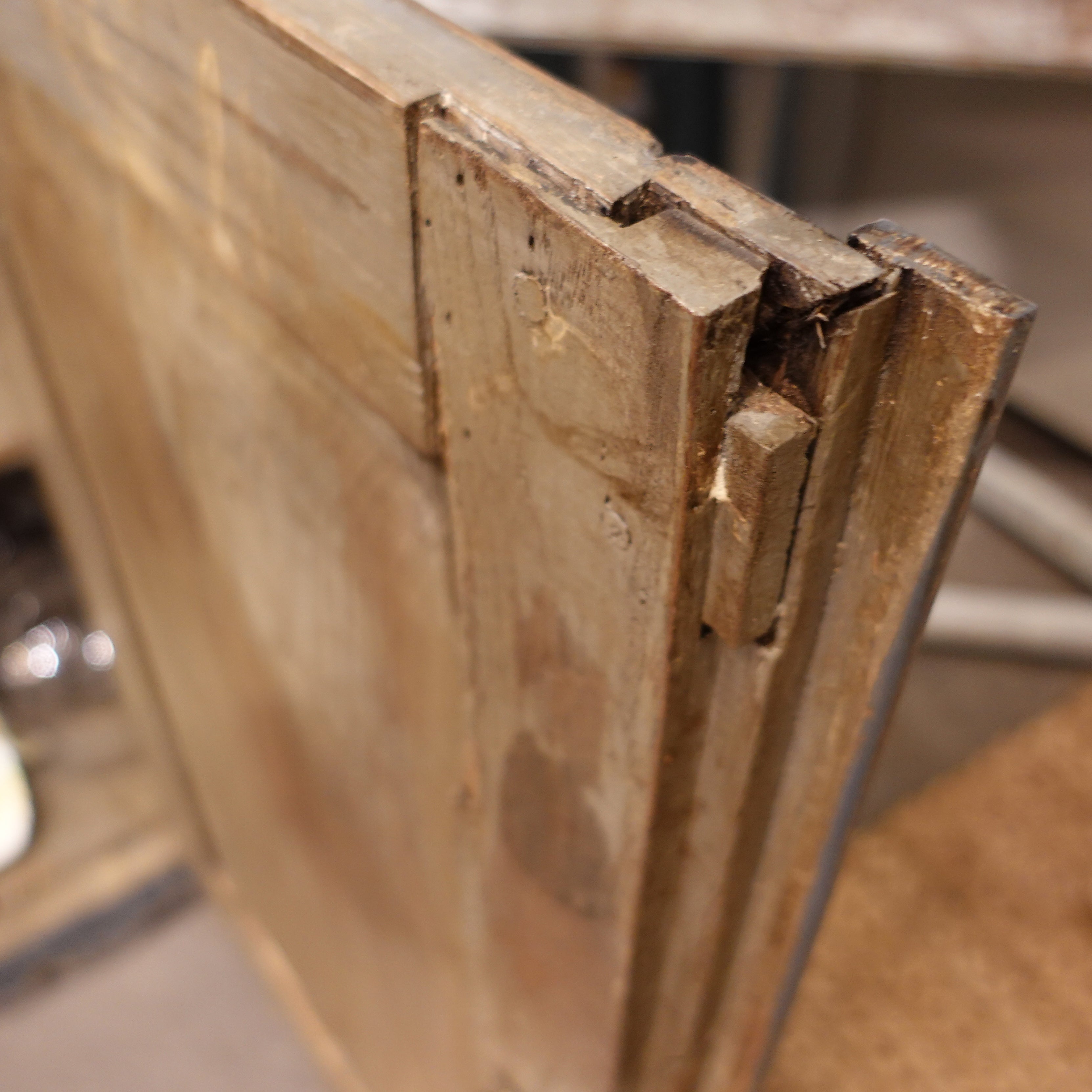 The Color of the Tuscan Twilight: A Pair of Late 18th-Century Cerulean Cupboards