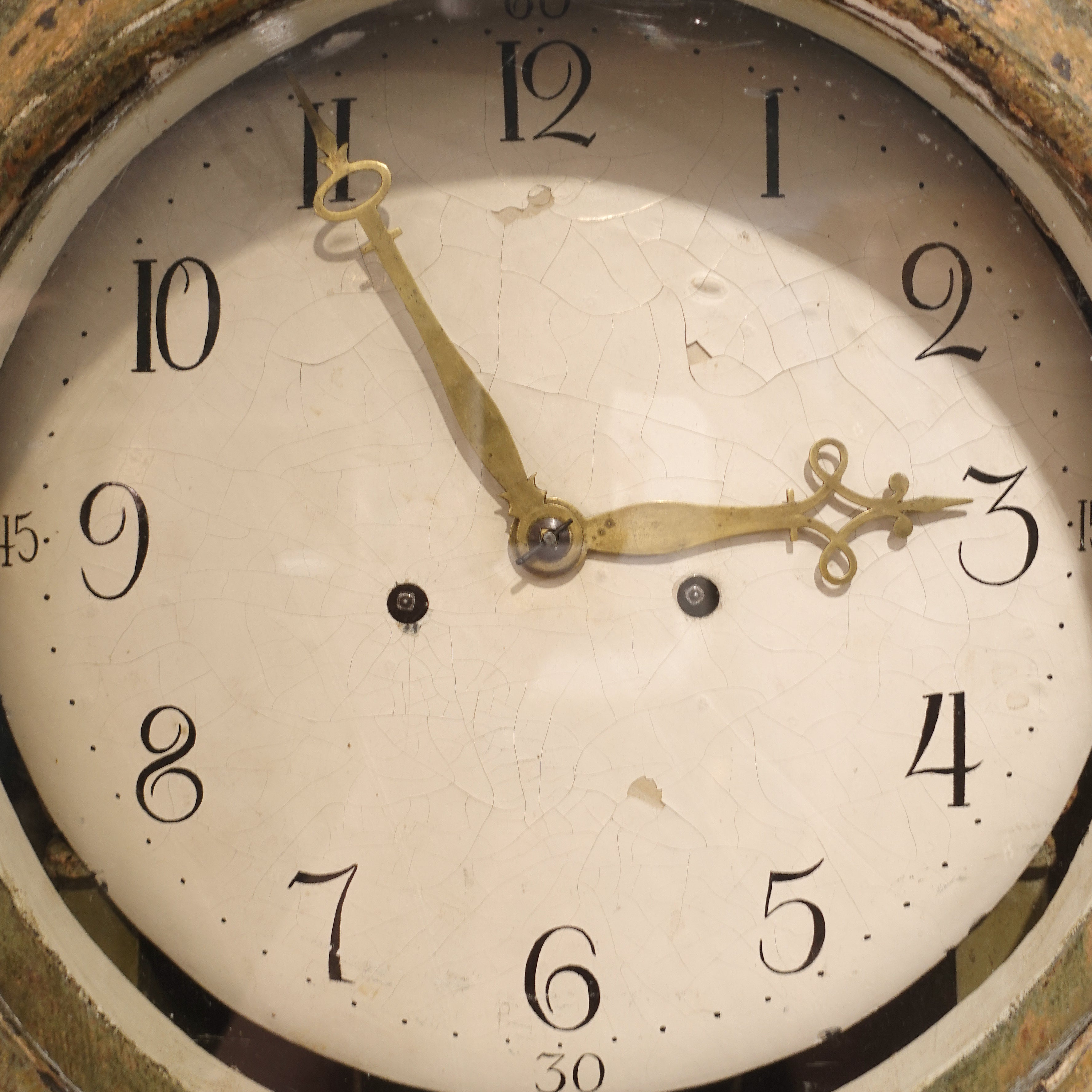 Antique enamel Mora clock face with craquelure and classic numerals - Le Historique