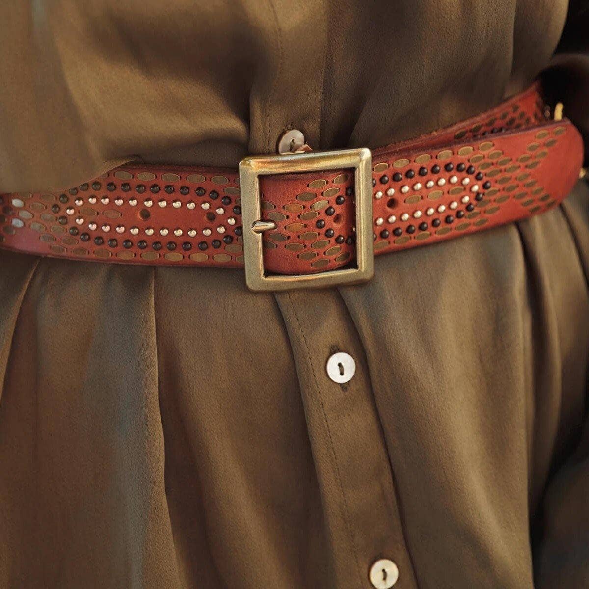 COGNAC STUDDED LEATHER BELT - DAYA STYLE BY AMSTERDAM HERITAGE