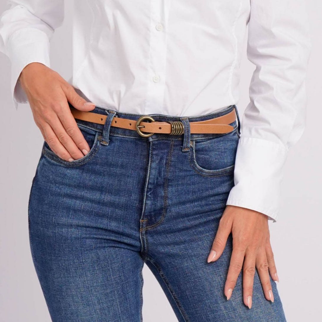 WOMEN'S NARROW LEATHER BELT IN CAMEL - ALIE MODEL BY AMSTERDAM HERITAGE