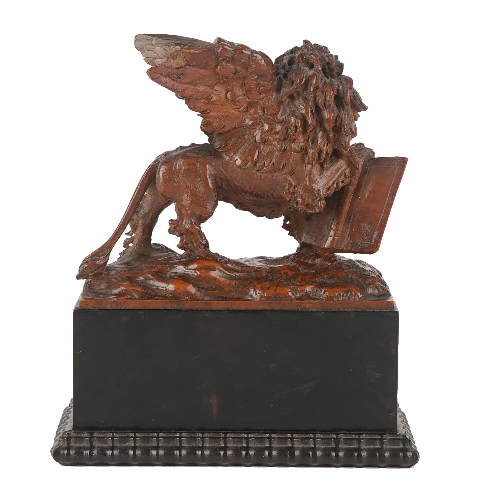 Venetian Baroque Boxwood Lion Sculpture, Circle of Giuseppe Torretti, c.1700, Ebony Plinth, Curated European Antique.