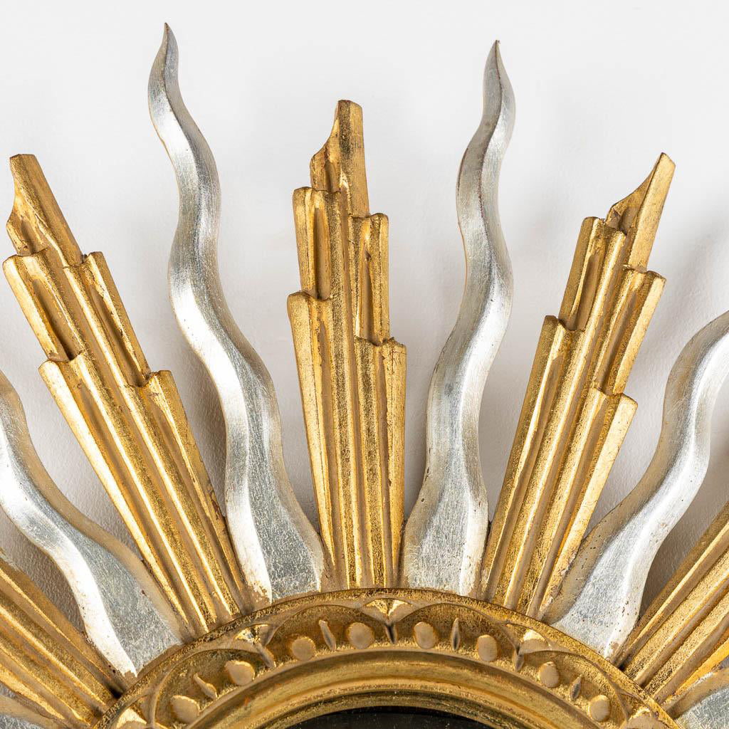 Beautiful Gold and Silver mid-Century Giltwood Vintage Sunburst Mirror