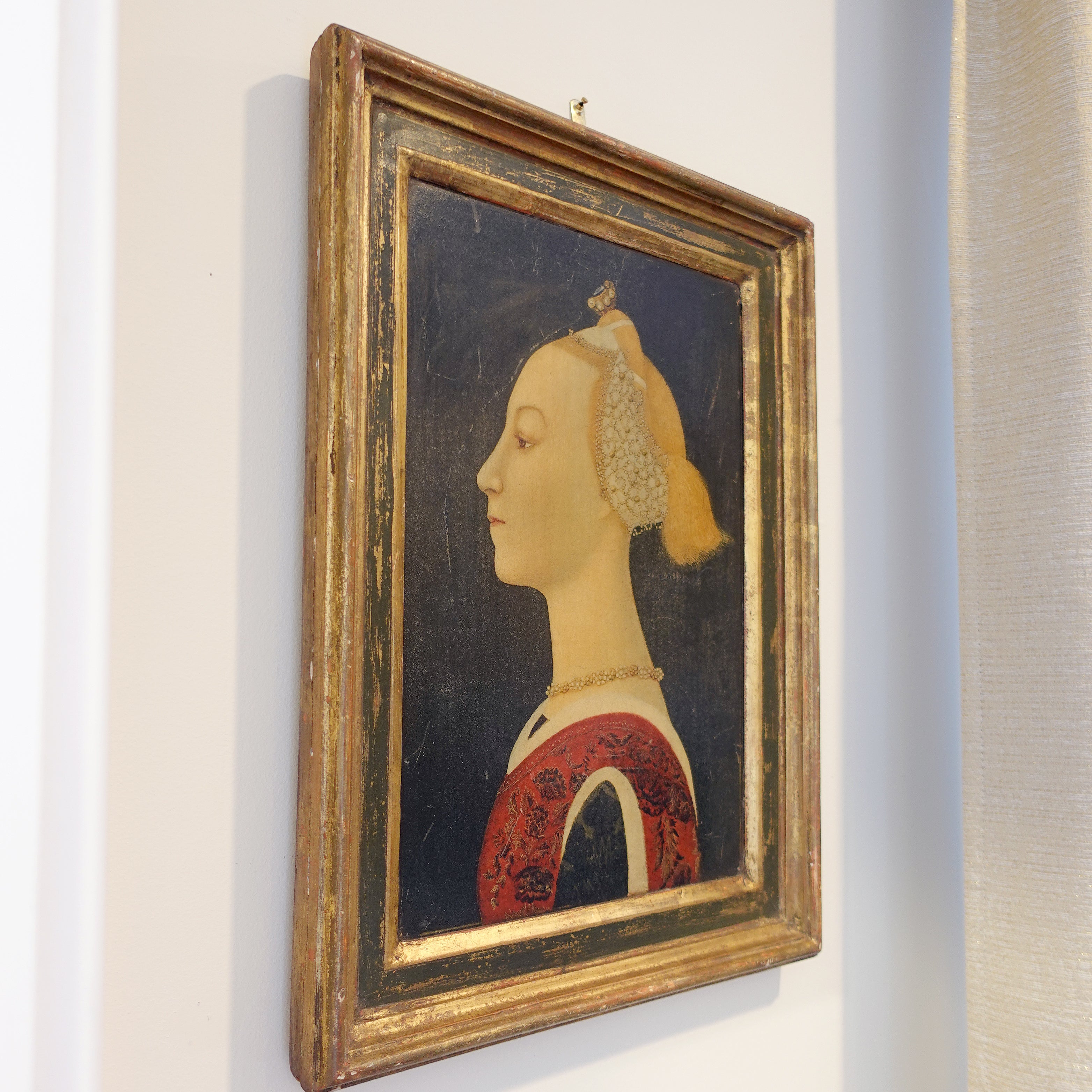 European-Antiques-Sourcing-Le-Historique-Grand-Tour-Souvenir